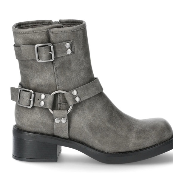 No Boundaries Shoes - 👀ISO👀 No Boundaries Grey Women’s Buckle Moto Boot Size 7 or 8